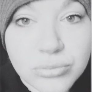 Meet your Posher, Lacey